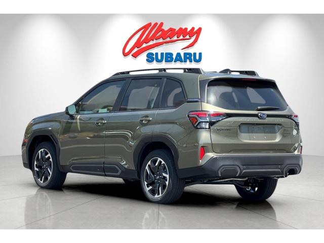 2025 Subaru Forester Limited photo 4