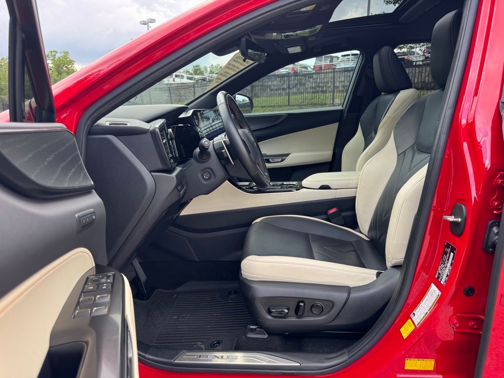 2024 Lexus NX 450h+ Luxury photo 22