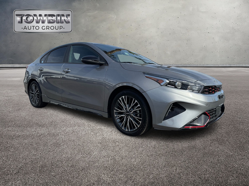 2023 Kia Forte GT-Line photo 2