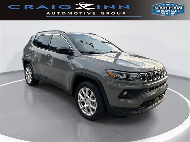 2023 Jeep Compass Latitude Lux's photo
