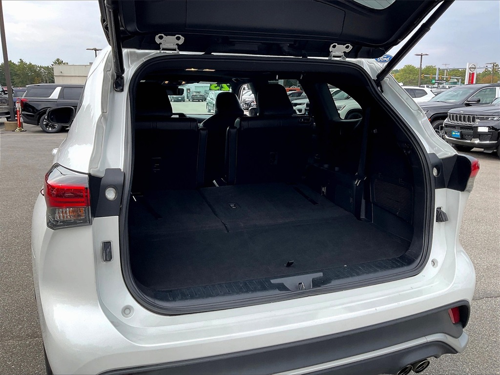 2023 Toyota Highlander XSE photo 34