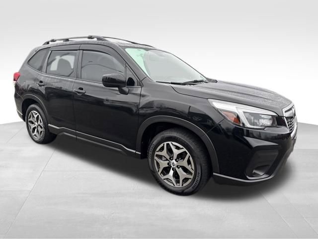 2021 Subaru Forester Premium's photo