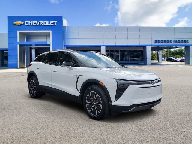 2025 Chevrolet Blazer EV LT's photo