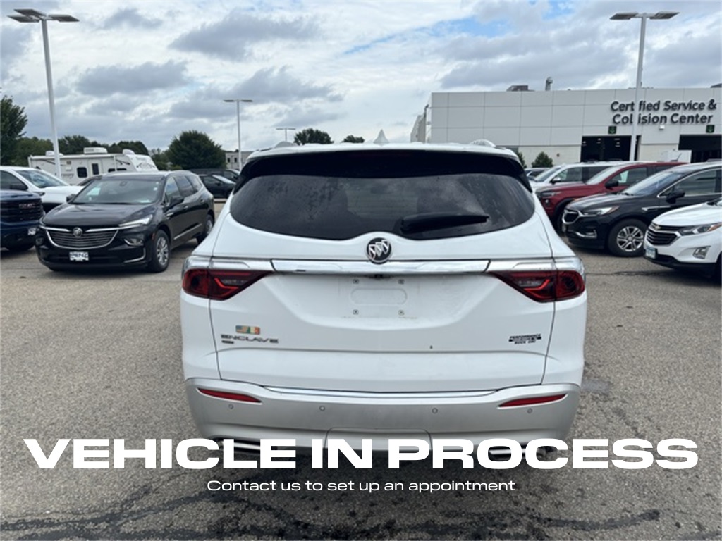 2023 Buick Enclave Essence photo 2