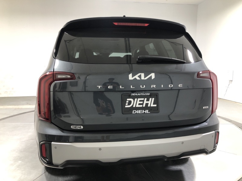 2023 Kia Telluride LX photo 6