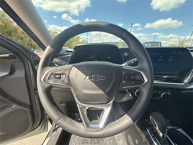 2025 Chevrolet Trax ACTIV photo 14