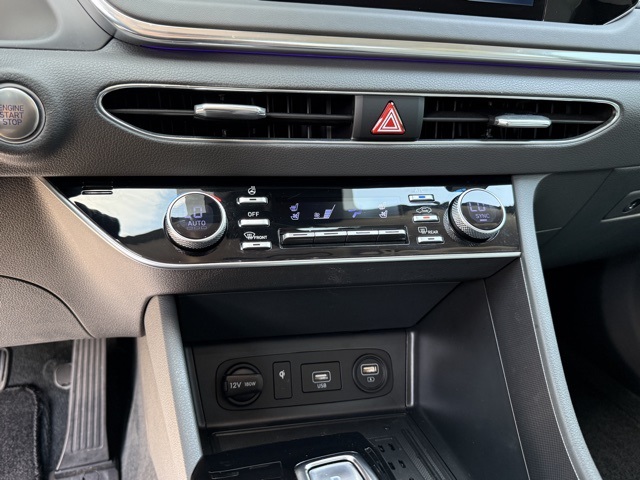 2022 Hyundai Sonata Limited photo 19