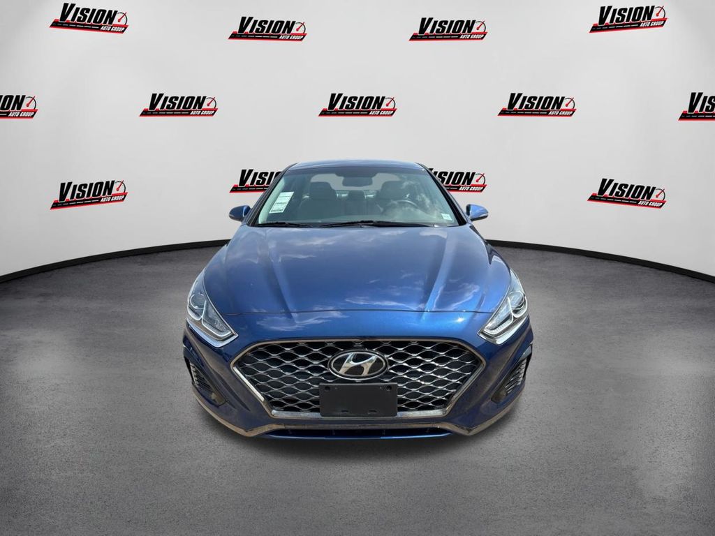 2019 Hyundai Sonata SEL photo 2
