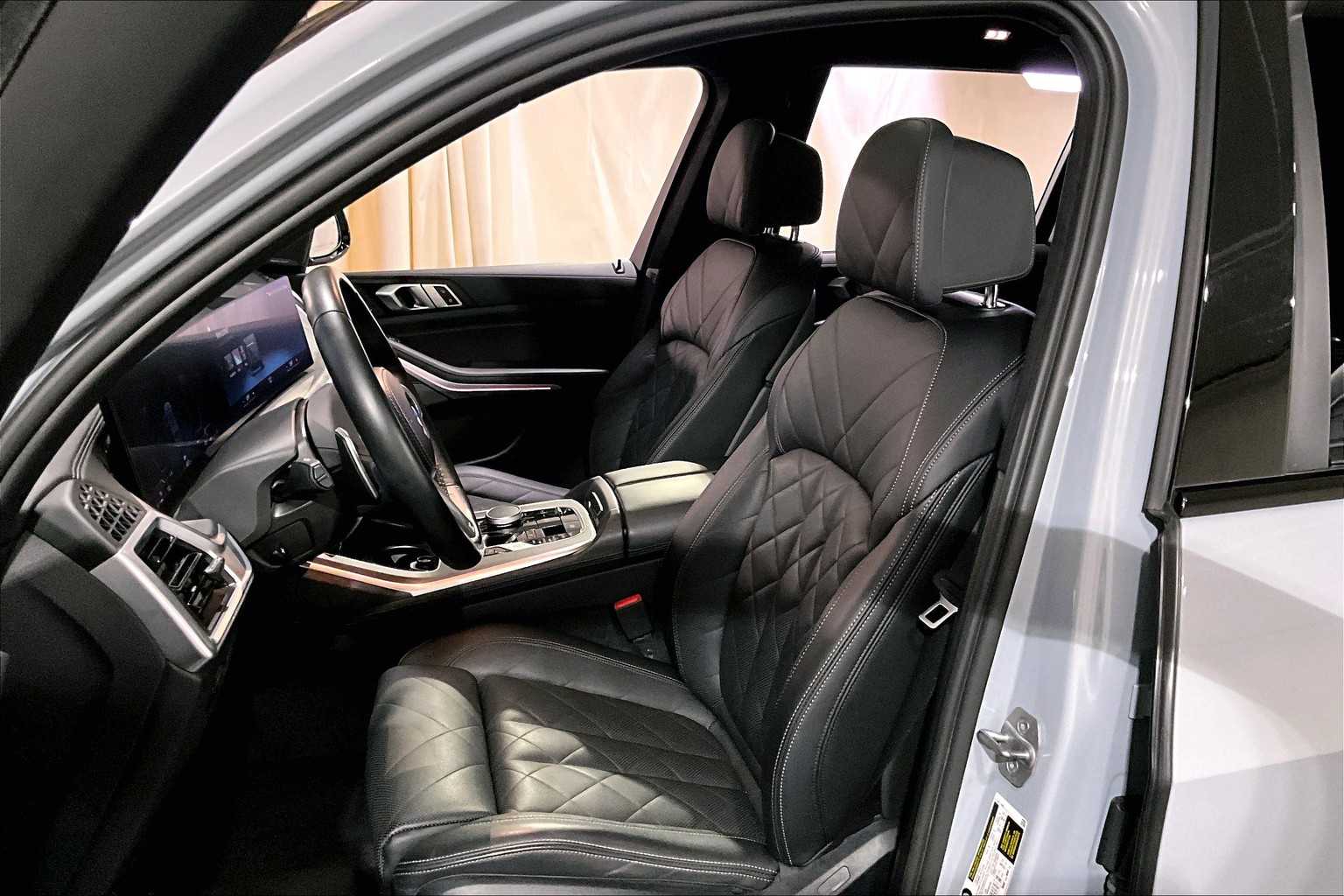 2023 Bmw X7 xDrive40i photo 8