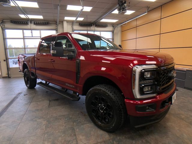 2026 Ford F-250 Super Duty Lariat's photo