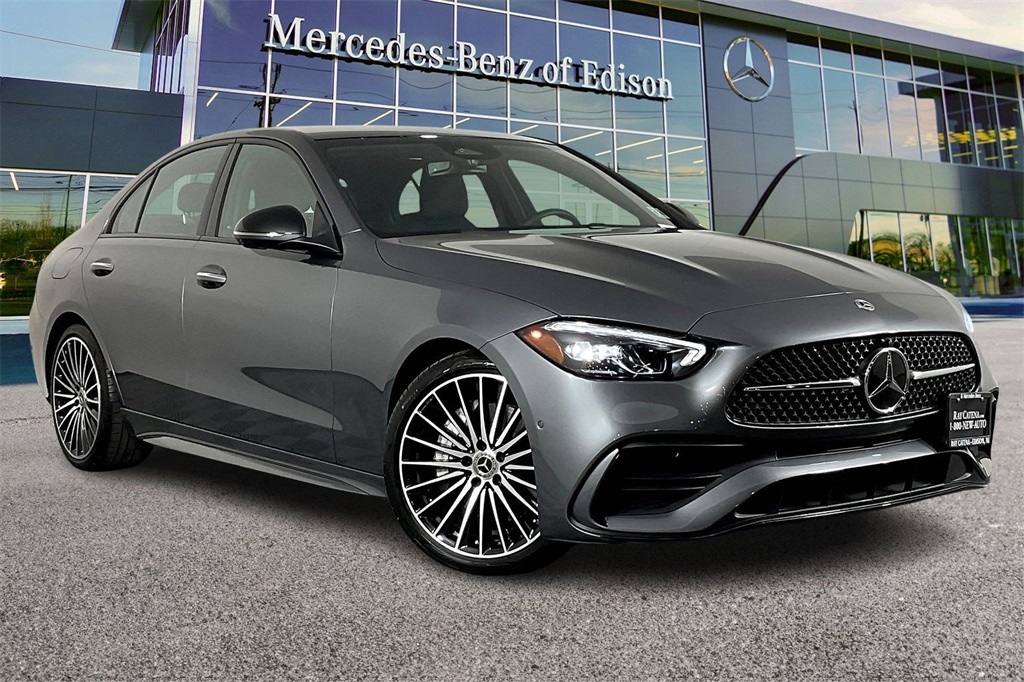 2025 Mercedes-Benz C-Class Sedan C 300's photo
