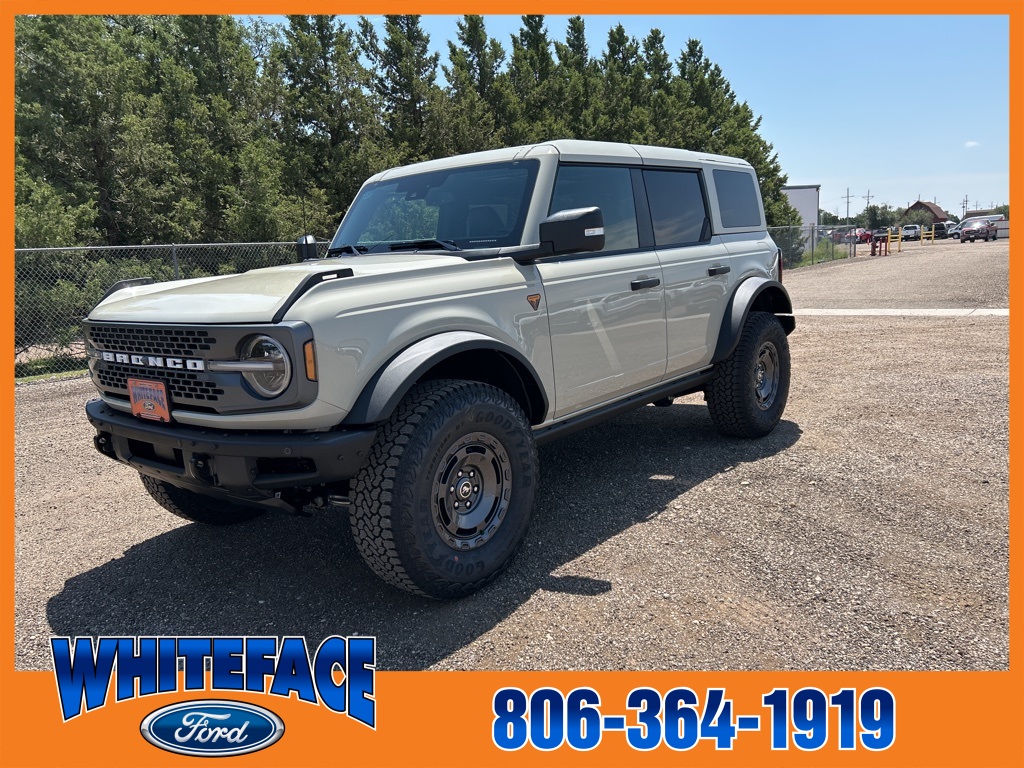 2025 Ford Bronco Badlands photo 2