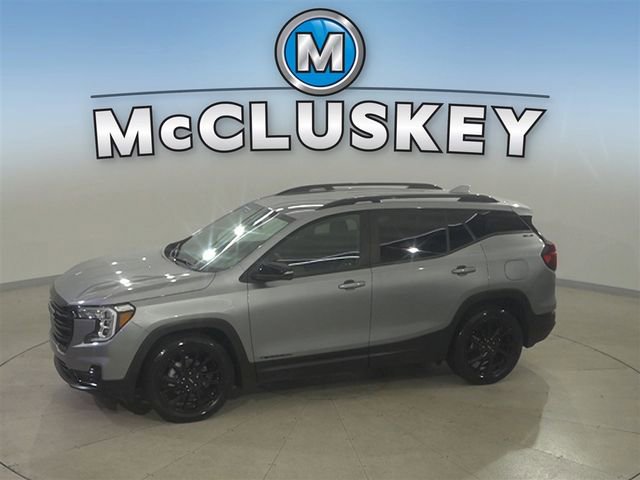 2023 GMC Terrain SLE's photo
