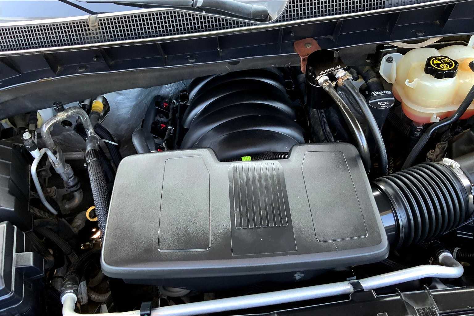 2019 Chevrolet Silverado 1500 High Country photo 30