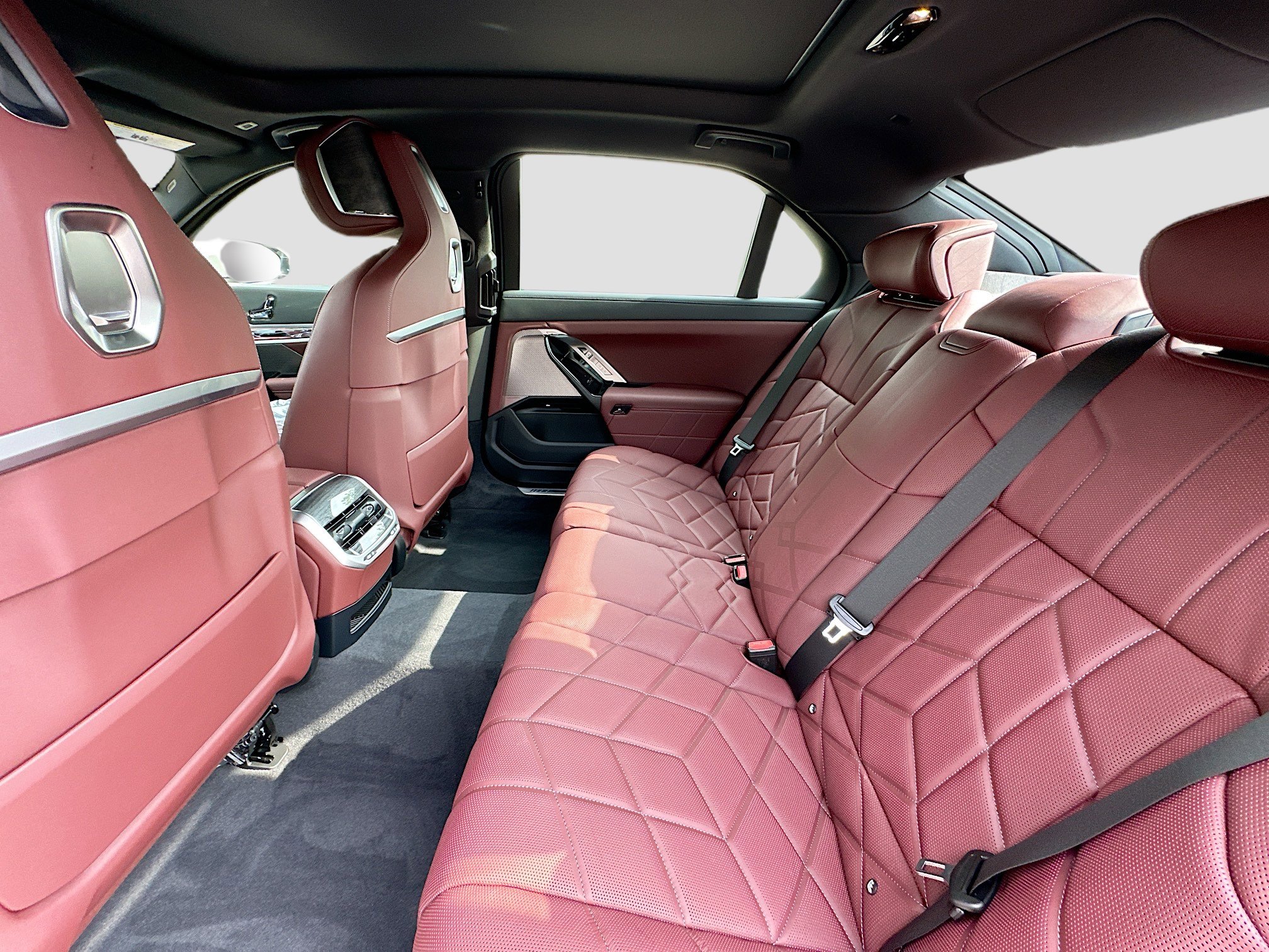 2026 Bmw 740i photo 19