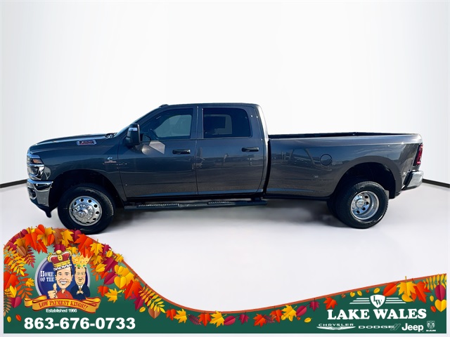 2026 Ram 3500 Tradesman photo 3