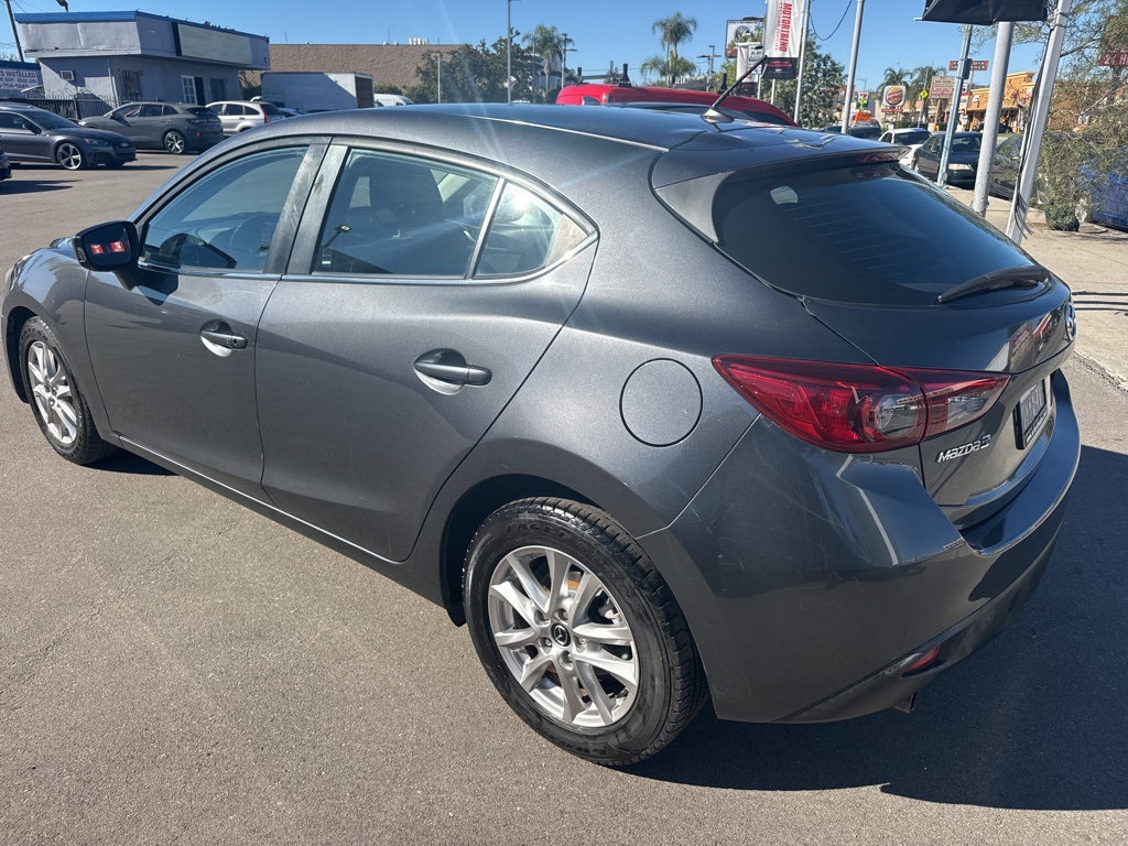 2015 Mazda Mazda3 Touring photo 3