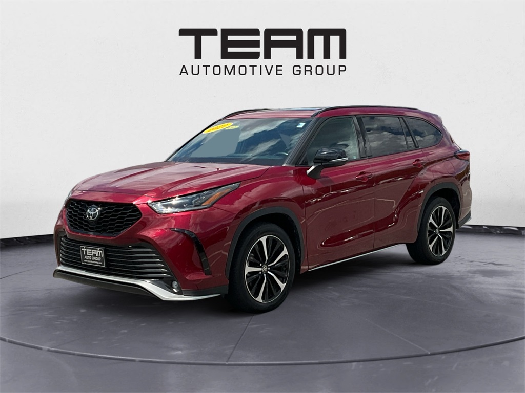 2022 Toyota Highlander XSE photo 3