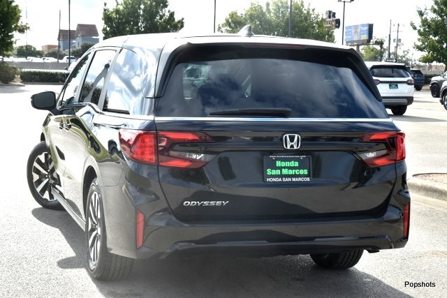 2026 Honda Odyssey EX-L photo 3