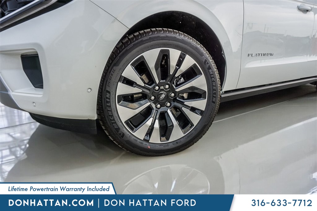2025 Ford Expedition MAX Platinum photo 37