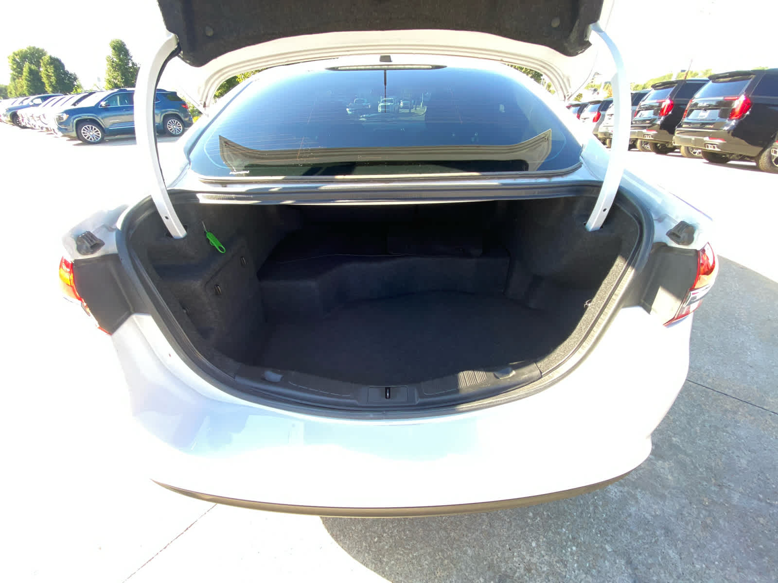 2017 Ford Fusion Hybrid SE photo 24