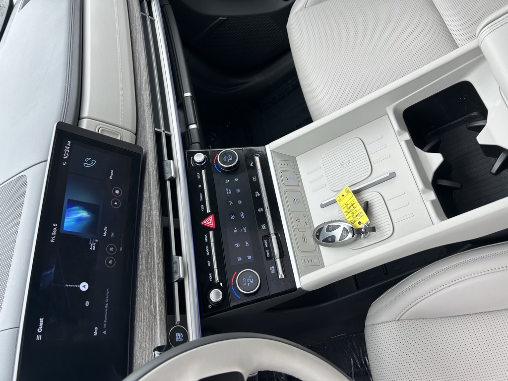 2024 Hyundai Santa Fe Calligraphy photo 16