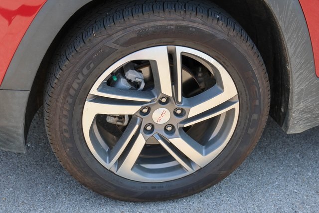 Used 2018 Red GMC Denali image 7