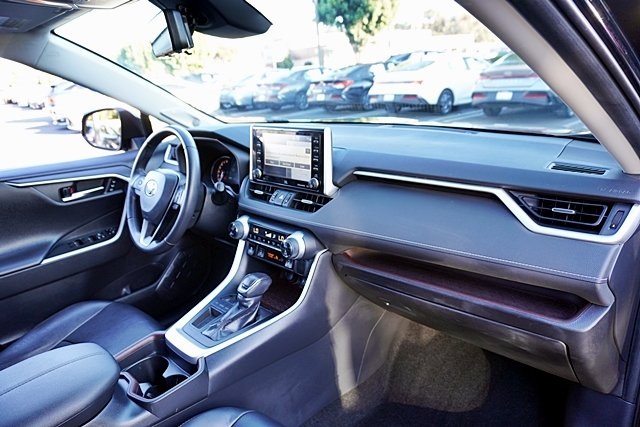 Used 2019 Black Toyota Limited image 9