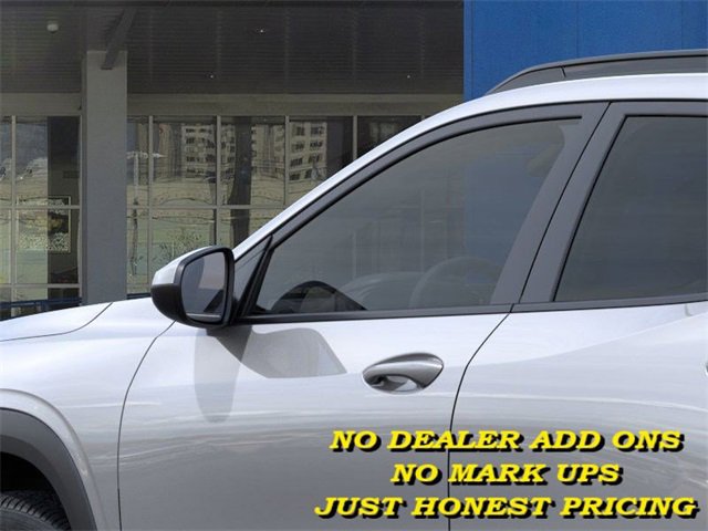 2026 Chevrolet Trax LT photo 11