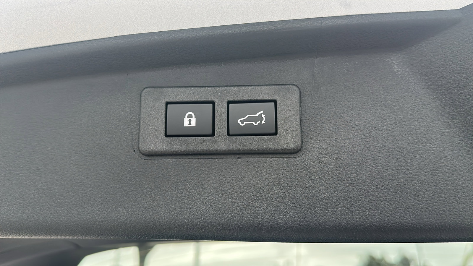 2025 Subaru Outback Onyx Edition XT photo 19