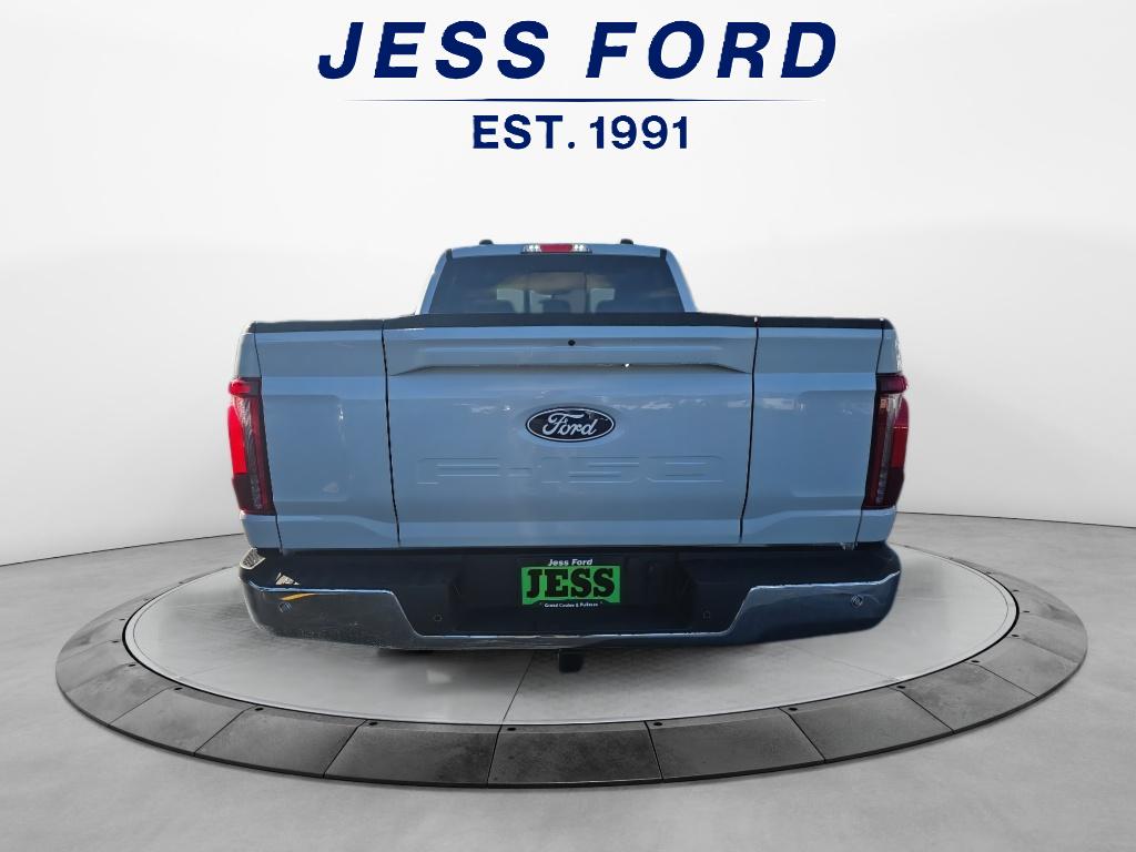 2025 Ford F-150 Lariat photo 3