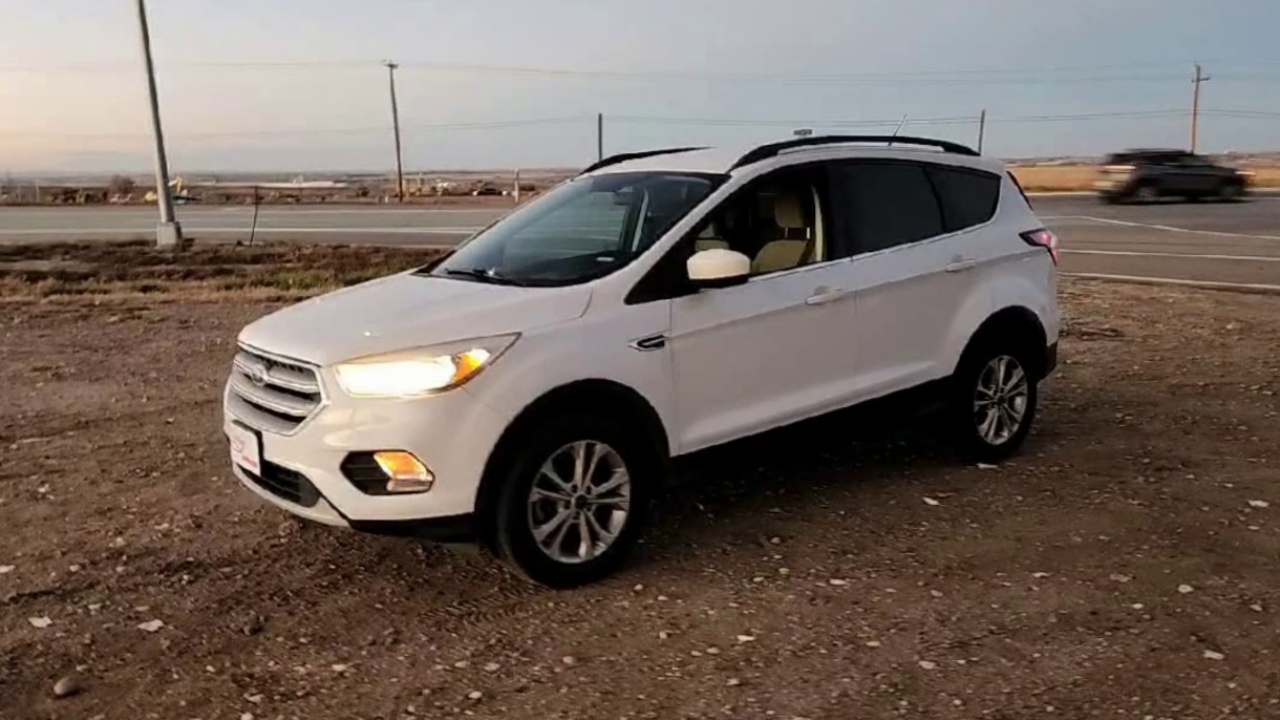 2018 Ford Escape SE photo 2
