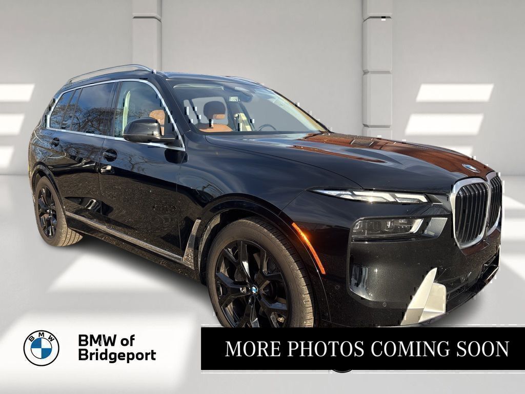 2024 BMW X7 40i's photo