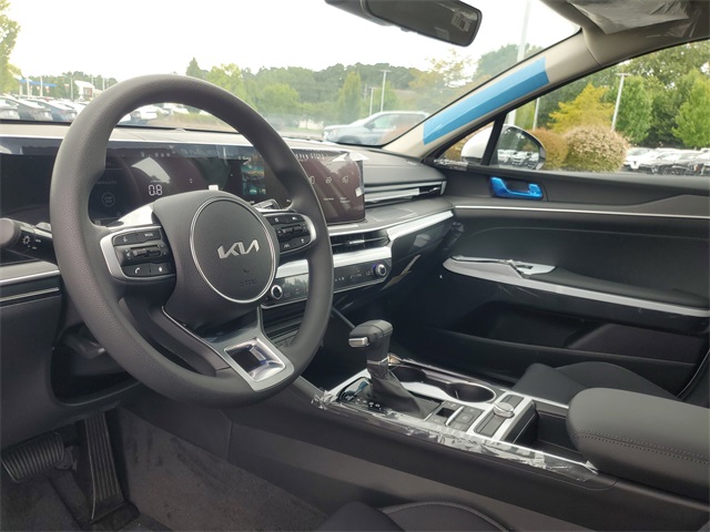 2026 Kia K5 LXS photo 11