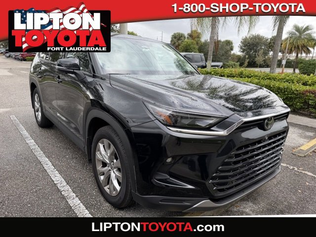 2025 Toyota Grand Highlander Limited's photo