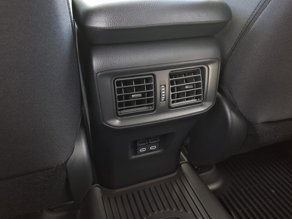 2024 Toyota RAV4 Prime SE photo 4