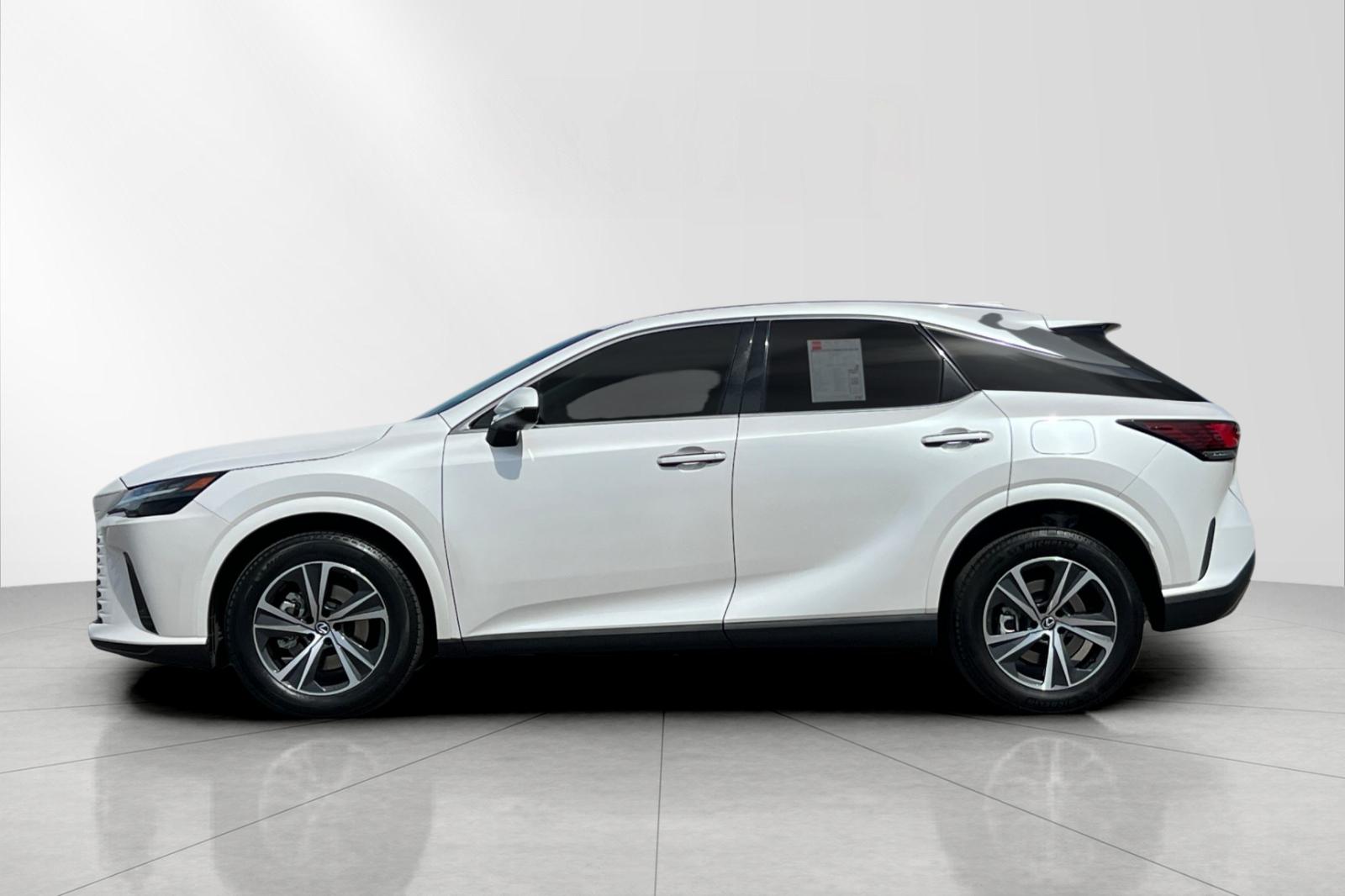 2023 Lexus RX 350 photo 2
