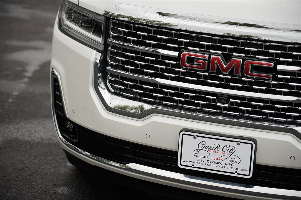 2023 Gmc Acadia Denali photo 8