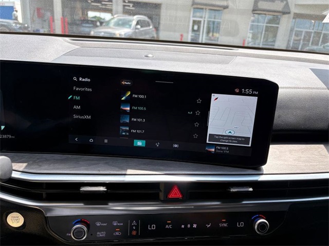 2025 Kia Sorento X-Line SX photo 12