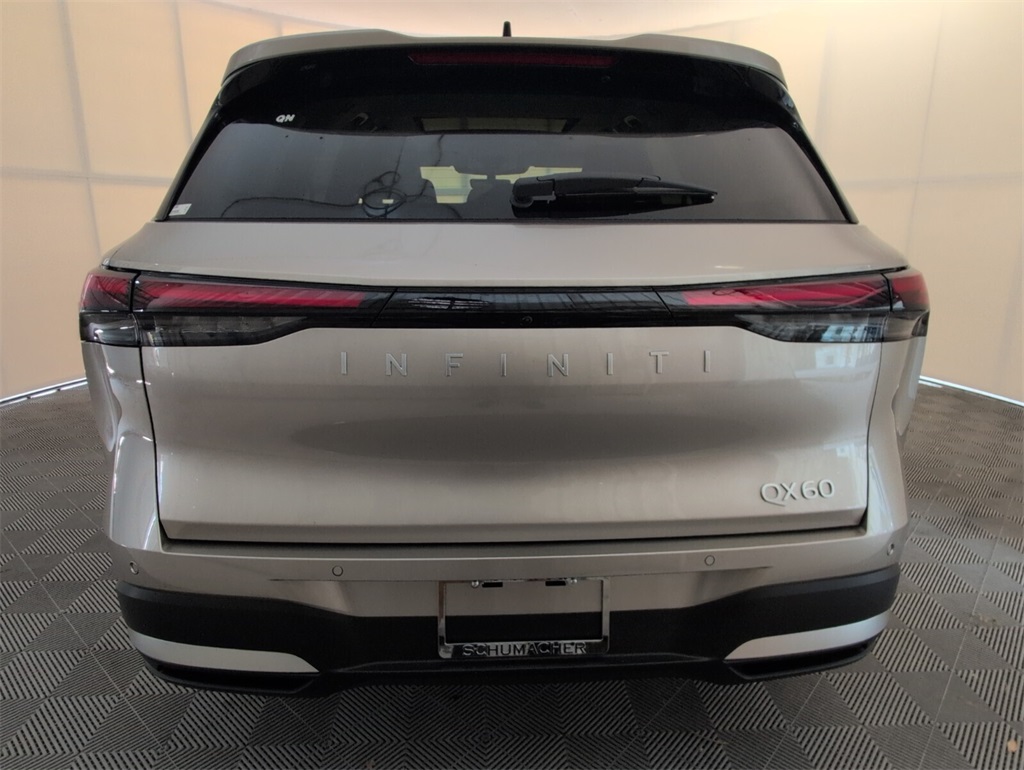 2026 Infiniti QX60 Luxe photo 9