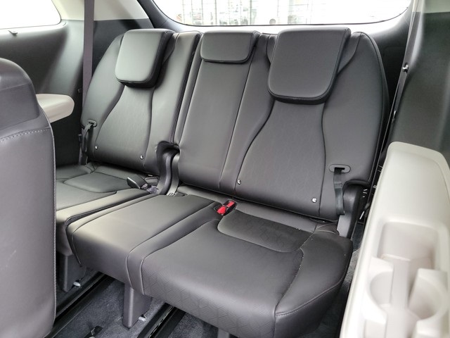 2023 Kia Carnival SX photo 16