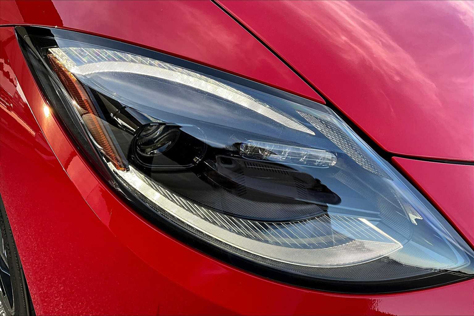 2025 Nissan Z Performance photo 17