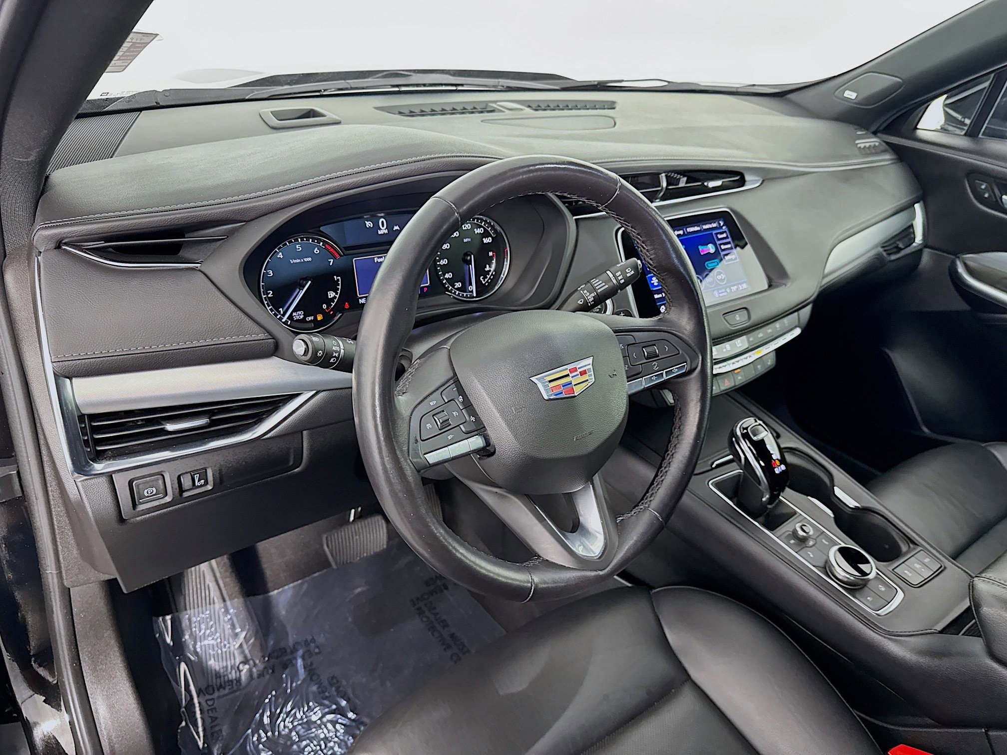 2022 Cadillac XT4 Premium Luxury photo 9
