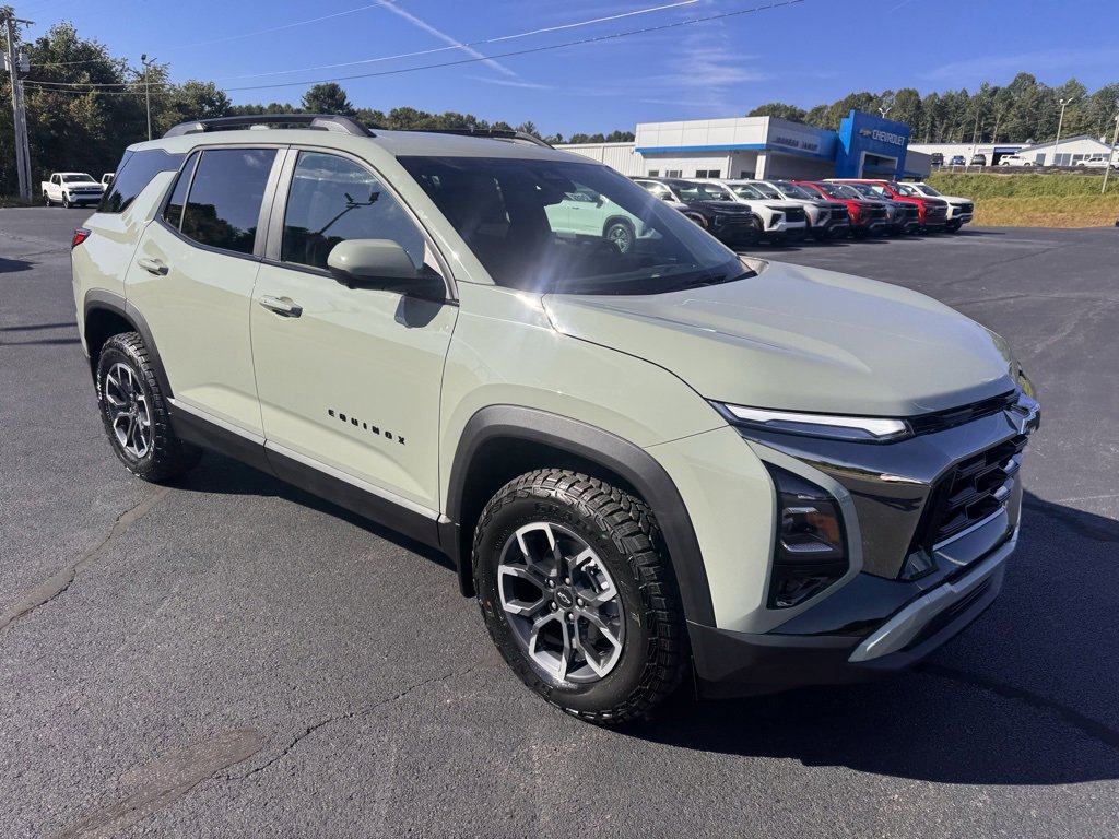 2026 Chevrolet Equinox ACTIV photo 2
