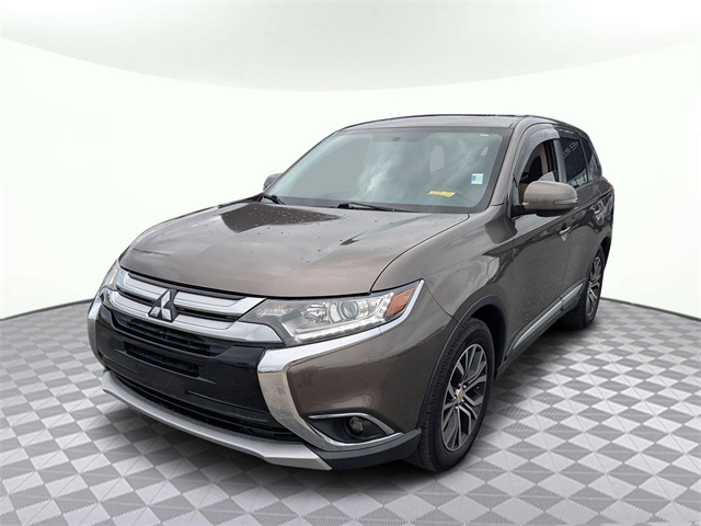 2017 Mitsubishi Outlander SE photo 6