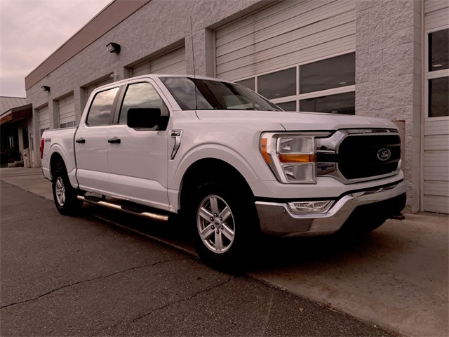 2021 Ford F-150 XLT photo 2