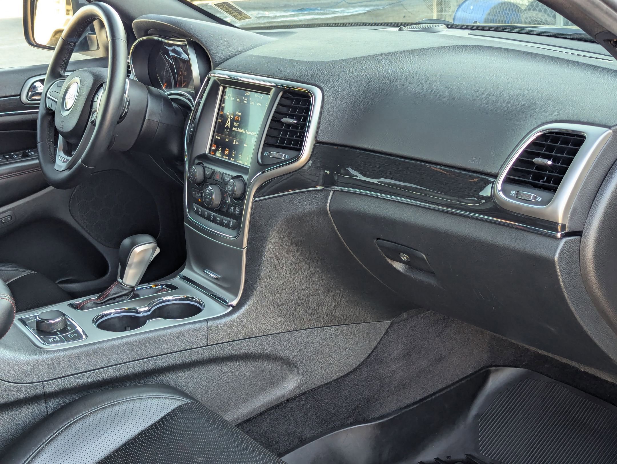 2018 Jeep Grand Cherokee Trailhawk photo 28
