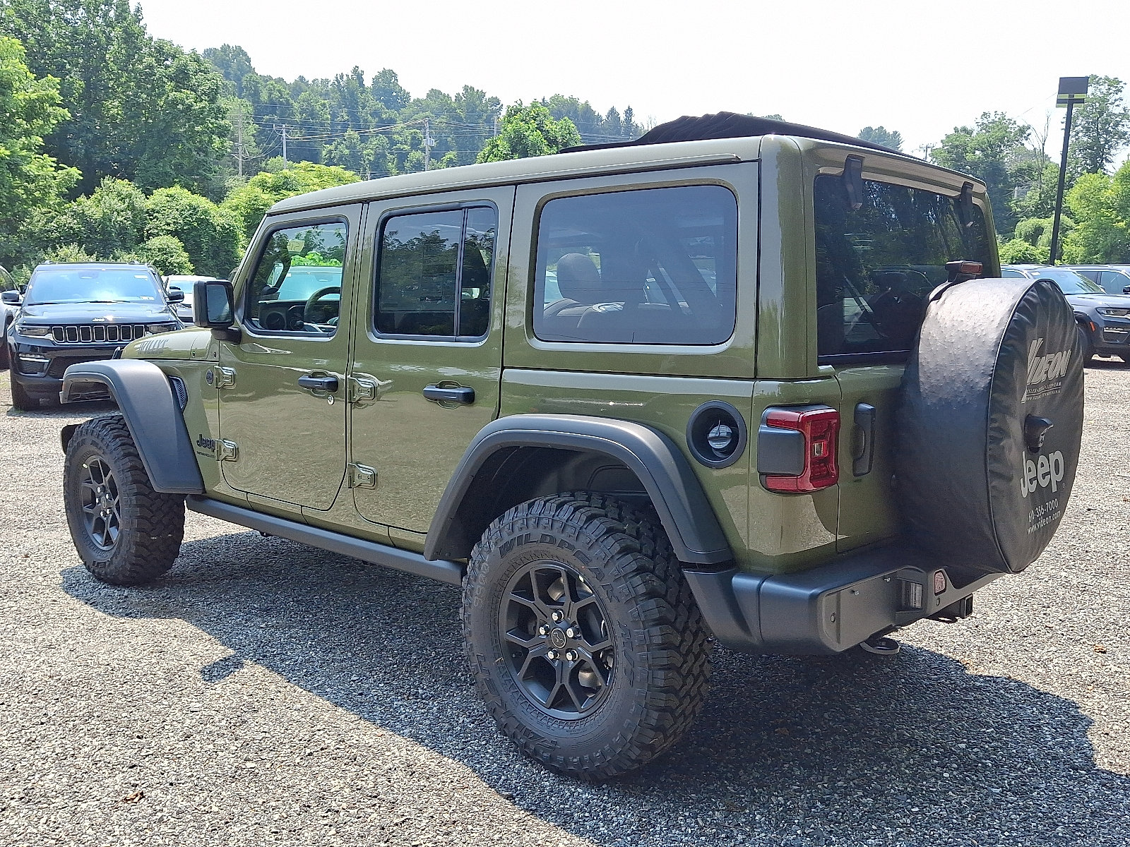 2025 Jeep Wrangler Willys photo 3