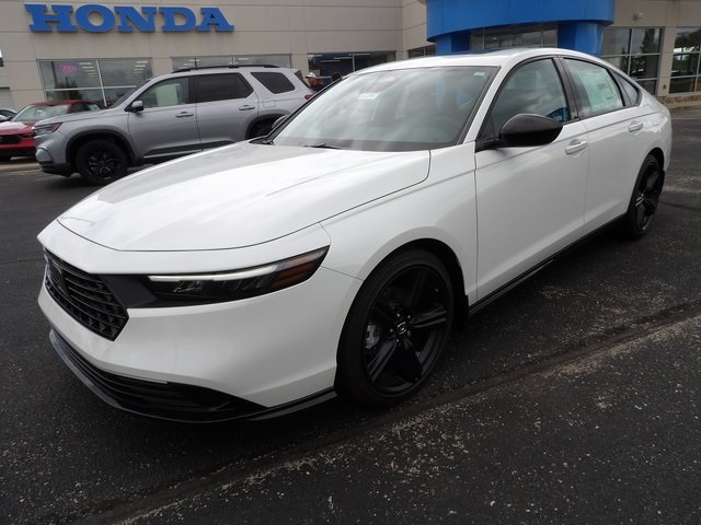 2025 Honda Accord Hybrid Sport-L photo 3
