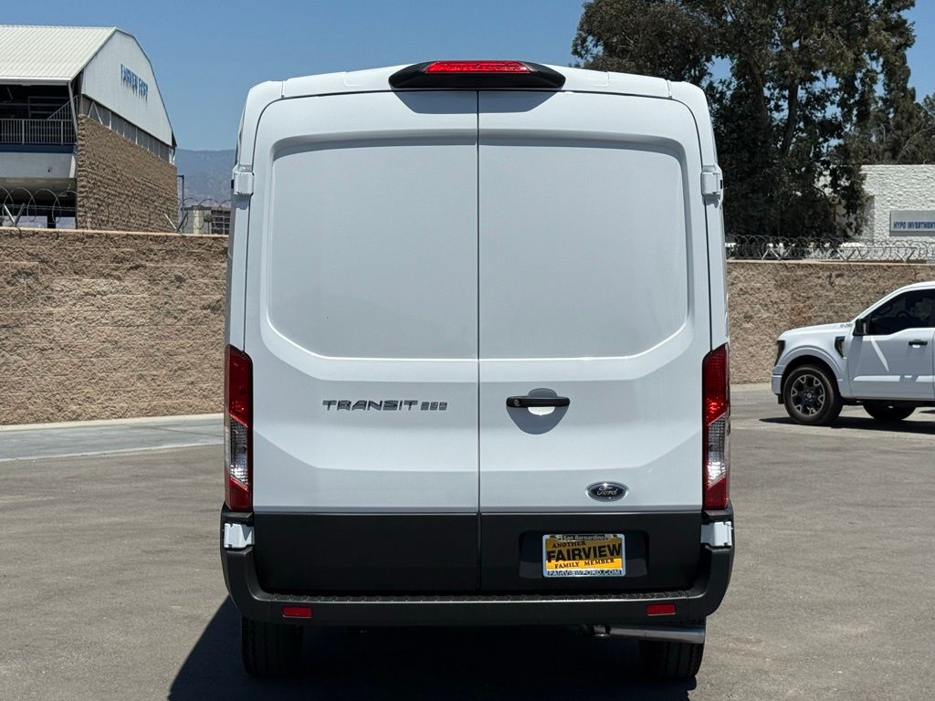 2025 Ford Transit 250